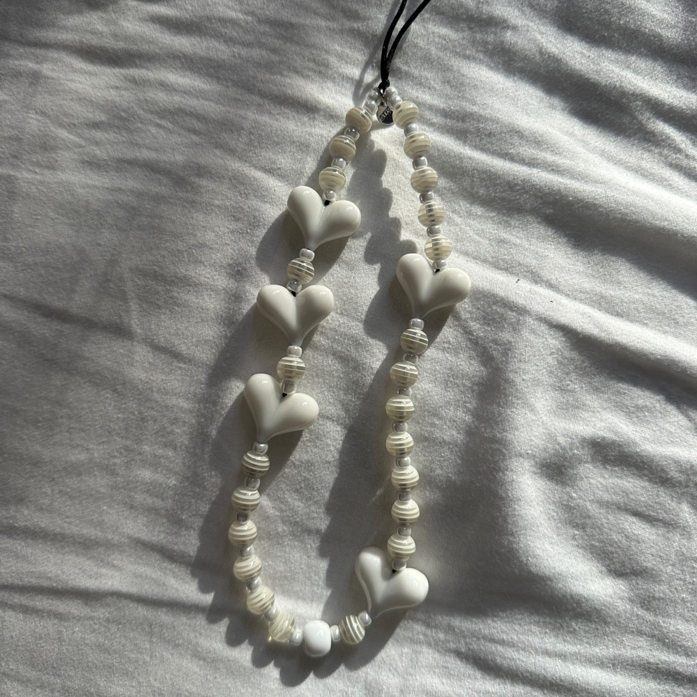 String Ting charm for phone